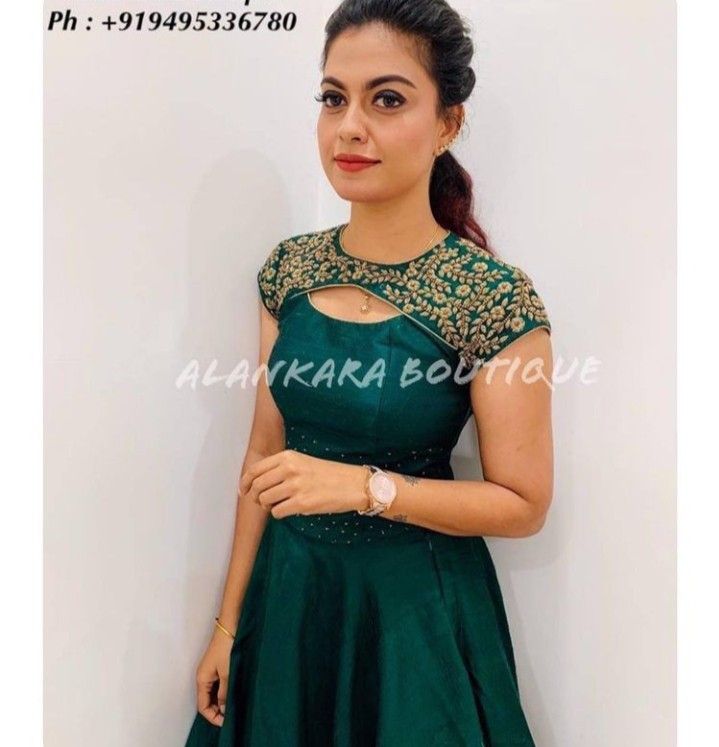 Neck Designs For Long Frocks, Crop Top Designs, Long Dress Design, Blouse Hand Designs, Long Frocks, Dresses Indian, Frock Design, Designer Dresses Indian, Top Design