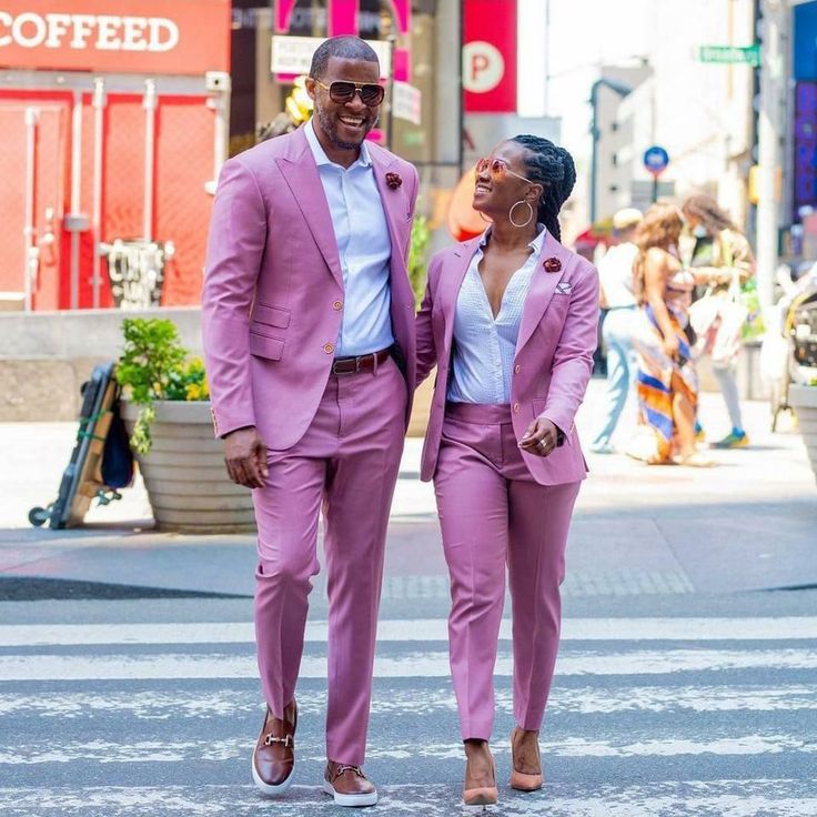 Groomswoman Suit, Bridesmaid Pantsuit, Couples Matching Outfits Swag, Couples African Outfits, Couple Matching Outfits, Latest African Men Fashion, African Shirts For Men, Couples Outfit, Couple Dress