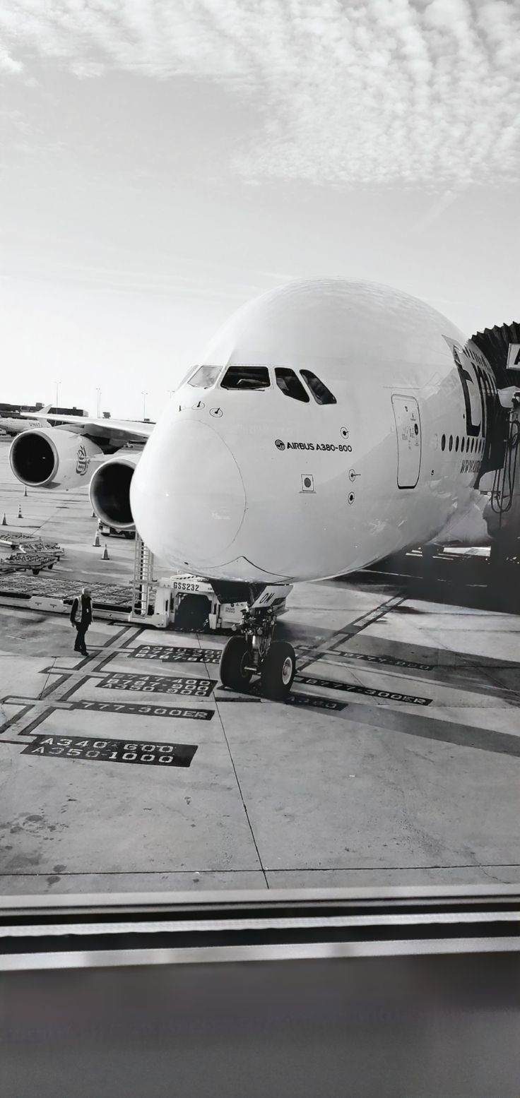 Double decker airplane parked at boarding gate A380 Wallpaper, Aesthetic Airplane, Plane Wallpaper, Aircraft Mechanics, Jet Plane, Aircraft Pictures, City Wallpaper, Flight Attendant, Beautiful Nature Scenes