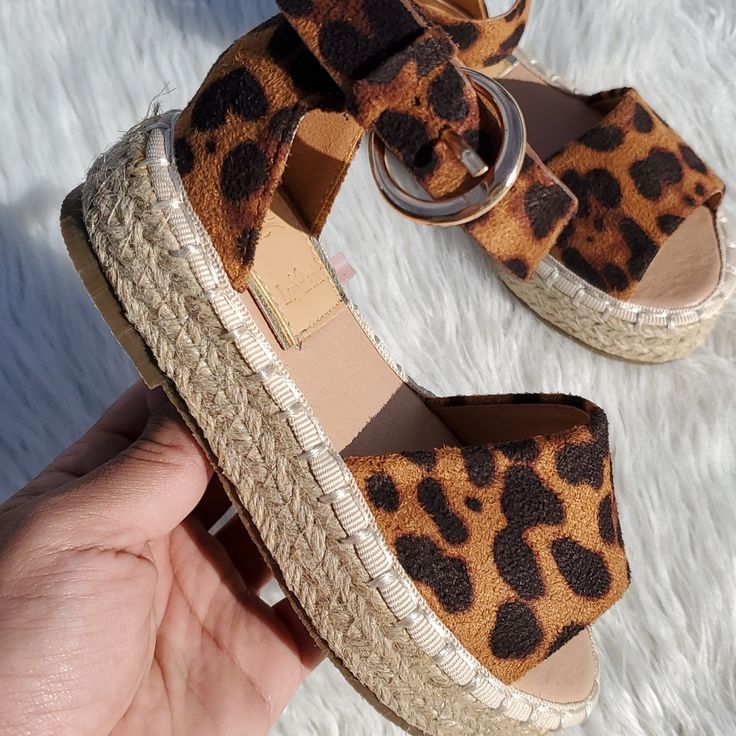 Leopard Print Espradilles For Girls. Perfect For Vacation! Cute Platform Sandals With Round Toe, Cute Round Toe Platform Sandals, Cute Beach Sandals With Round Toe, Cute Round Toe Sandals For Vacation, Cute Ankle Strap Sandals For Beach, Sandals Flip Flops, Flip Flop Sandals, Girls Shoes, Kids Shoes