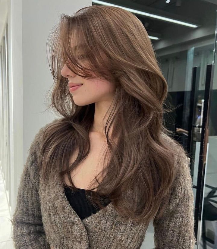 Pelo Aesthetic, Coffee Hair Color, Haircut Layers, How To Have Style, Hair Color Asian, Coffee Hair, Haircut Inspo, Korean Hair Color, Brown Hair Looks