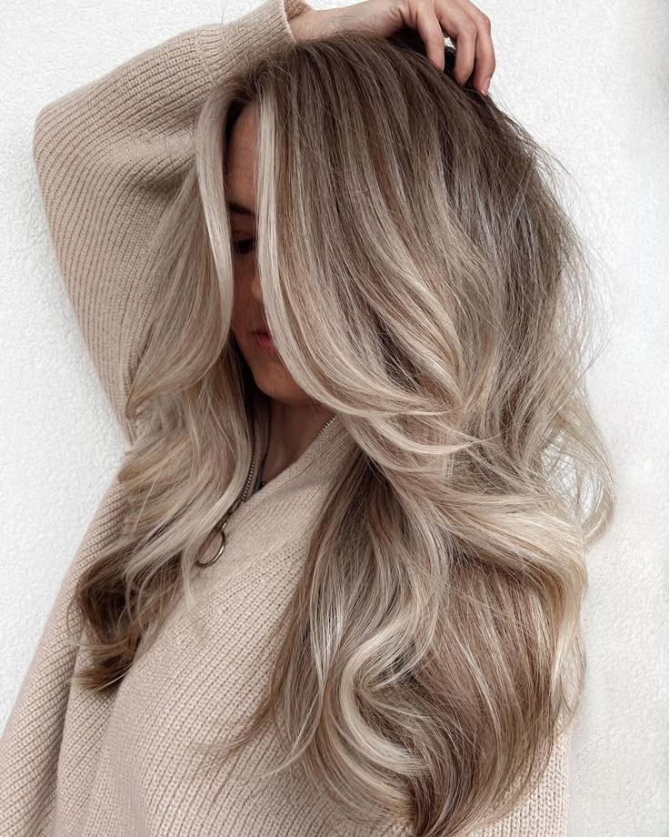 Undone Blonde Is The Ultra-Flattering Way To Go Low-Maintenance Balayage For Ash Blonde Hair, Blonde Hair Brown Balayage, Cool Muted Hair Colour, Light Blonde With Brown Lowlights, Cool Blonde Pale Skin, Ash Blonde Smudge Root, Root Melt On Blonde Hair, Highlights Vs Balayage Blondes, Smoky Blonde Highlights