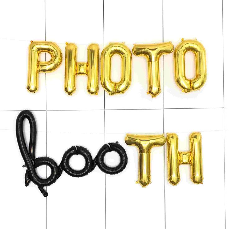 balloons spelling out the word photo booth