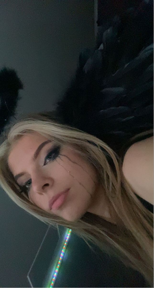 Halloween Bridal Makeup, Black Angle Makeup Looks Halloween, Makeup For Dark Angel Costume, Evil Angel Halloween Costumes, Dark Angles Halloween Costumes Makeup, Bad Angel Halloween Costume, Dark Fallen Angel Makeup, Black Angles Halloween Makeup, Black Demon Halloween Costume