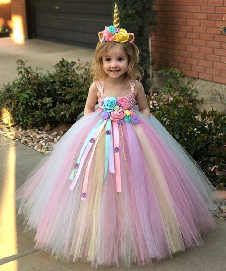 Vestiodas de Niñas Unicornio Tutú Ropa Chicas Para Fiestas Cumpleaños Regalos | eBay Outfit Fiesta Infantil, Unicorn Birthday Party Dress, Unicorn Birthday Party Outfit, Gaun Tulle, Kids Tutu Dress, Unicorn Flower, Outfits Fo, Unicorn Fashion, Rainbow Tutu