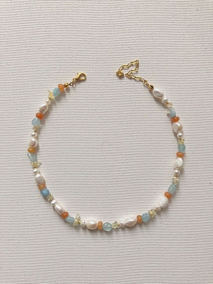 Pearl Necklace With Chains, Colorful Stone Jewelry, Pearl Beaded Necklaces, Quartz Bead Necklace, Necklace With Gemstones, Seabeads Jewelry, Homemade Bead Necklaces, Manothini Necklace, Trendy Beaded Jewelry 2022