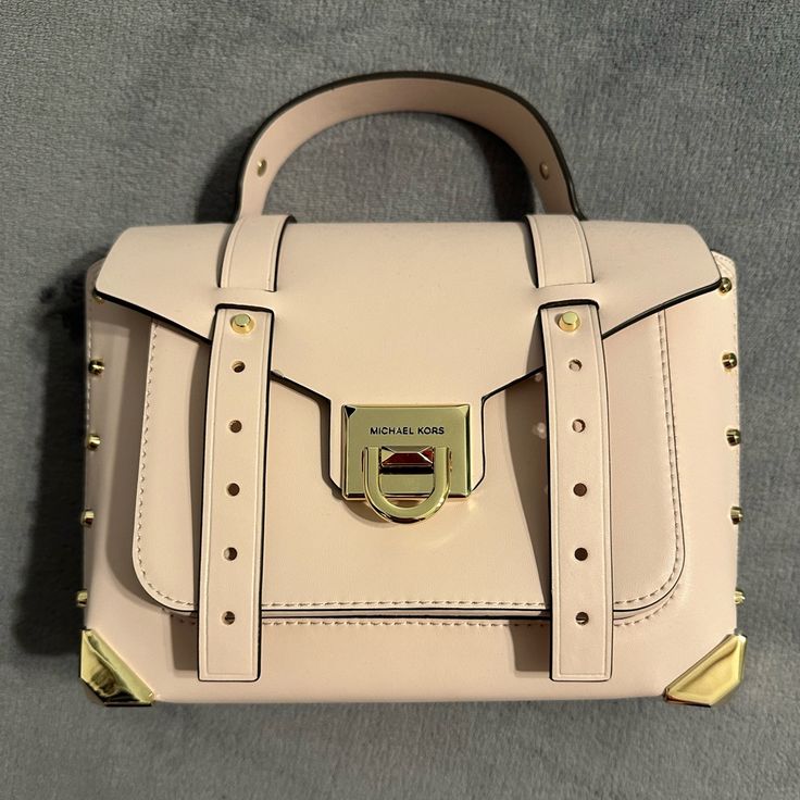 Light Pink Baby Pink Brand New Bag Never Used Waiting To Be Styled! Convertible Tote Bag, Michael Kors Bedford, Michael Kors Mercer, Michael Kors Satchel, Trunk Bag, Bags Michael Kors, Leather Satchel Handbags, Michael Kors Shoulder Bag, Brown Shoulder Bag