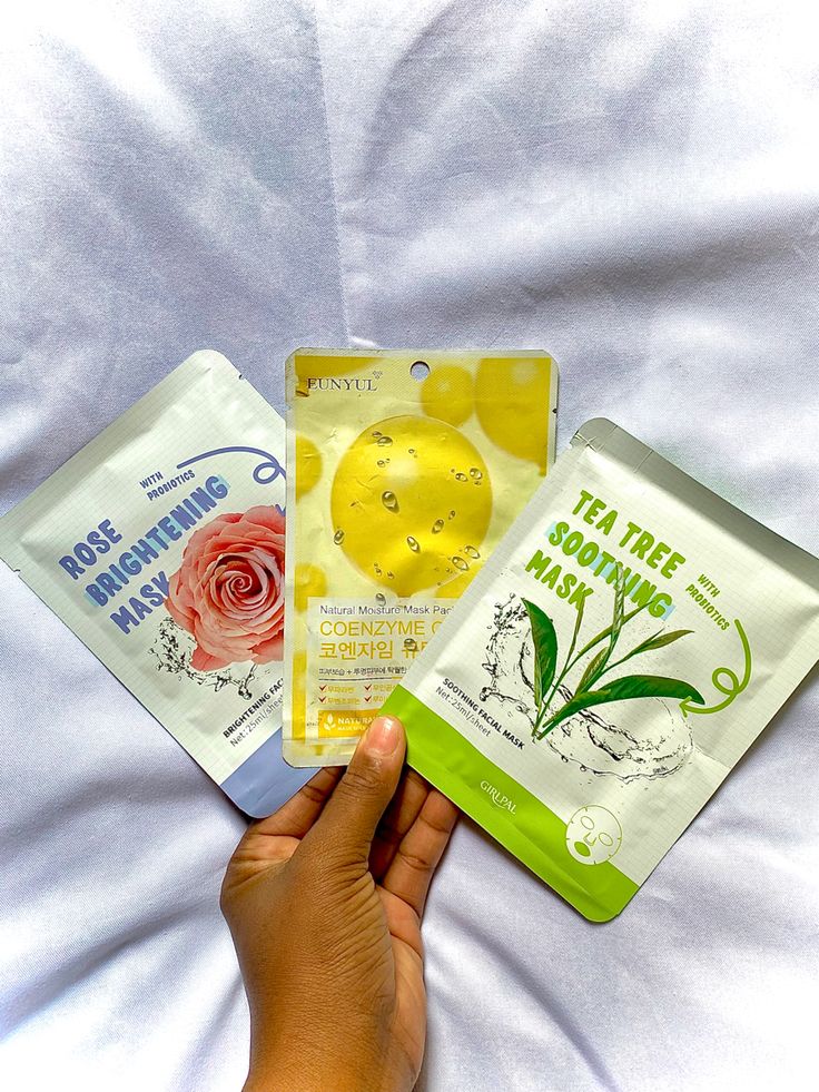 Healthy skin advice: I love using the face sheet mask because it's suitable for all skin types and it hydrates, moisturizes, and gives your skin a healthy glow. #facemask #aesthetics #skincare Face Mask Sheet Aesthetic, Facial Mask Aesthetic, Face Sheet Mask Aesthetic, Sheet Mask Aesthetic, Launch Campaign Ideas, Skincare Day, Sheet Face Mask, Face Mask Aesthetic, Moisturizing Face Mask