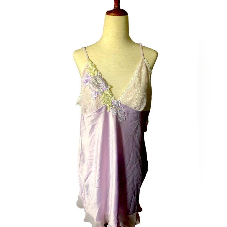 Lavender Floral Lace Chemise By Lnea Donatella. Beautiful Silky Design. This Item Is New With Tags. Please Note Small Manufacturing Defect Of Dot On Front. See Pics For Details. New With Tags! All Reasonable Offers Considered! *Colors May Appear Different On Screens. I Do My Best To Make Them Accurate* Lavender Purple Satin Lace Size Large N765 Purple V-neck Sleepwear For Bedtime, Purple Spring Sleepwear For Night, Purple Spring Sleepwear, Purple Sleeveless Nightgown For Bedtime, Purple Sleeveless Sleepwear, Purple Sleeveless Sleepwear For Sleepover, Purple V-neck Nightgown For Loungewear, Purple V-neck Nightgown For Sleep, Purple V-neck Sleepwear