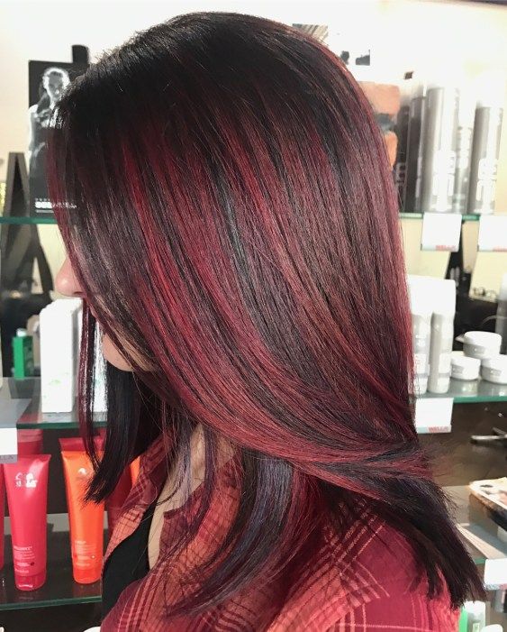 Maroon Hair Color, Burgundy Hair With Highlights, Red Highlights In Brown Hair, Burgundy Hair Dye, Red Brown Hair Color, Wine Hair Color, Burgundy Highlights, Diy Hairstyle, Maroon Hair