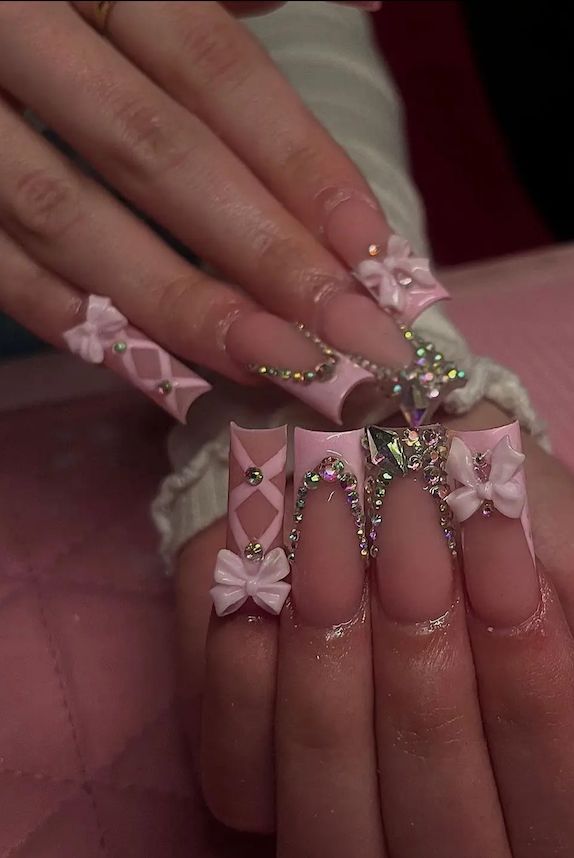 Sweet 16 Nails, Spring Nails Ideas, Quinceanera Nails, Acrylic Toe Nails, Girly Acrylic Nails, French Tip Acrylic Nails, Short Square Acrylic Nails, Acrylic Nails Coffin Pink, Long Square Acrylic Nails