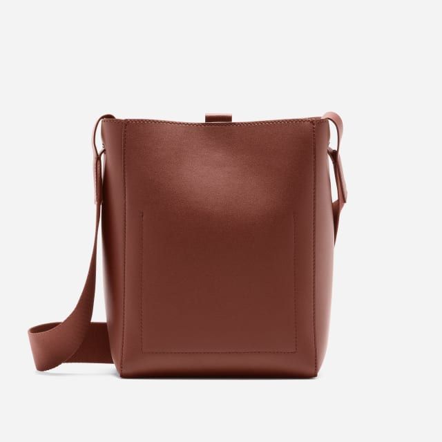 The Italian Leather Studio Bag Cocoa Brown – Everlane Modern Brown Flap Bag For On-the-go, Modern Crossbody Camera Bag For On-the-go, Rectangular Bucket Bag With Detachable Strap For Work, Classic Crossbody Bucket Bag For Work, Classic Everyday Box Bag With Adjustable Strap, Rectangular Workwear Bucket Bag With Removable Pouch, Workwear Rectangular Bucket Bag With Removable Pouch, Rectangular Bucket Bag With Removable Pouch For Work, Rectangular Hobo Bag With Removable Pouch For Work