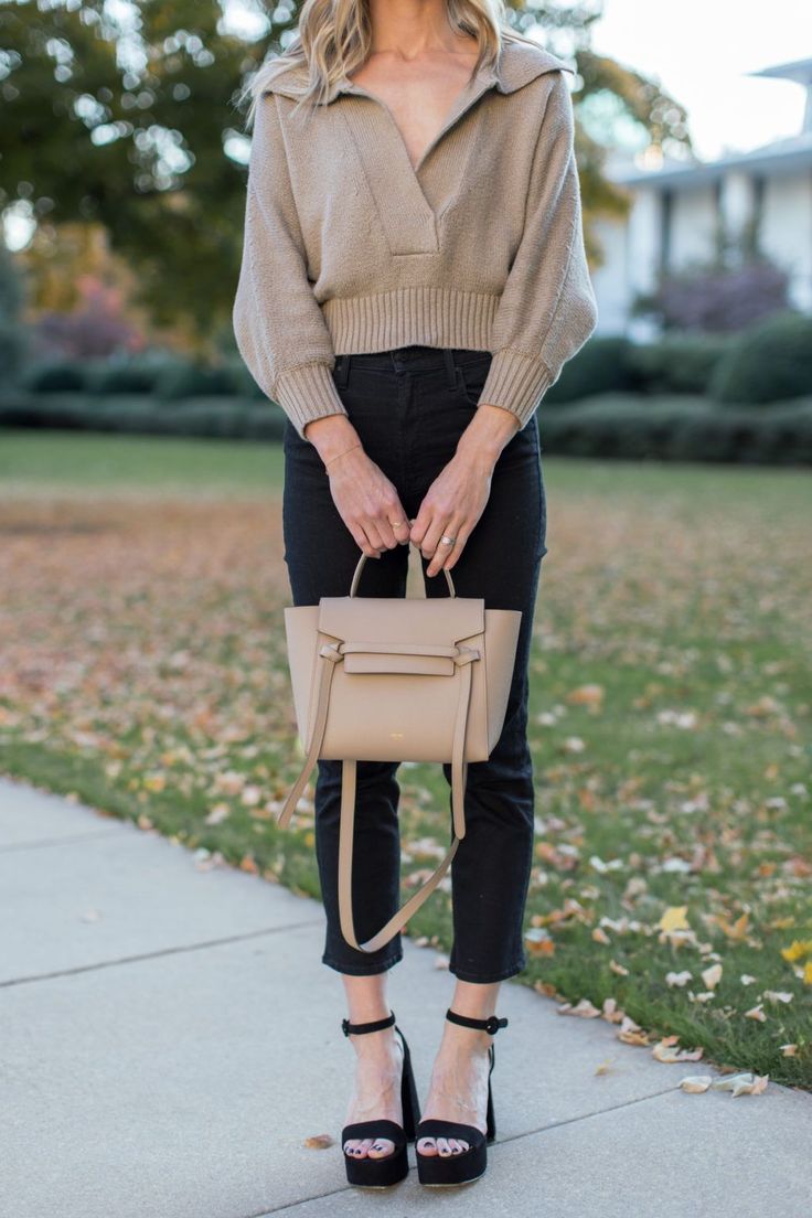 Celine Belt Bag Sizes, Celine Handbag Outfit, Celine Bag 2023, Celine Pico Belt Bag Outfit, Celine Belt Bag Outfits, Taupe Bag Outfit, Celine Belt Outfit, Celine Pico Belt Bag, Celine Bag Outfit