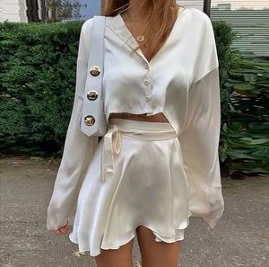 Silky White Skirt – Juniper Mini Pencil Skirt Outfits, Satin Two Piece Set, Khaki Tops, Pencil Skirt Outfits, Chic Skirts, Mini Pencil Skirt, Satin Long Sleeve, Sports Skirts, Mode Inspo