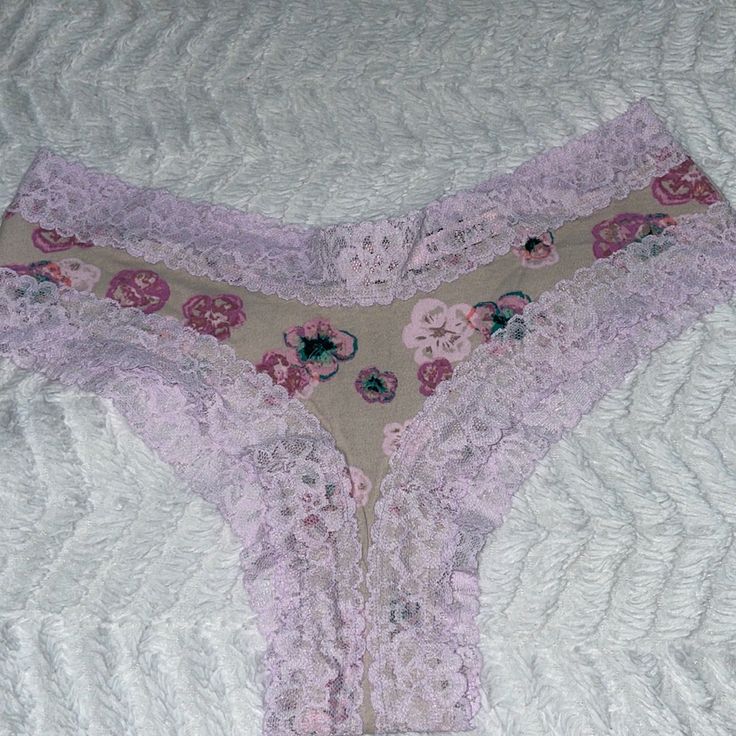 Floral Cheeky Panty Purple Brief Bottoms With Lace Trim, Purple Lace Trim Brief Bottoms, Victoria's Secret Lace Bottoms For Summer, Spring Lace Bottoms With Floral Print, Spring Floral Print Lace Bottoms, Casual Pink Lace Bottoms, Victoria's Secret Purple Cotton Bottoms, Purple Bottoms For Pajama Party In Spring, Purple Bottoms For Spring Pajama Party