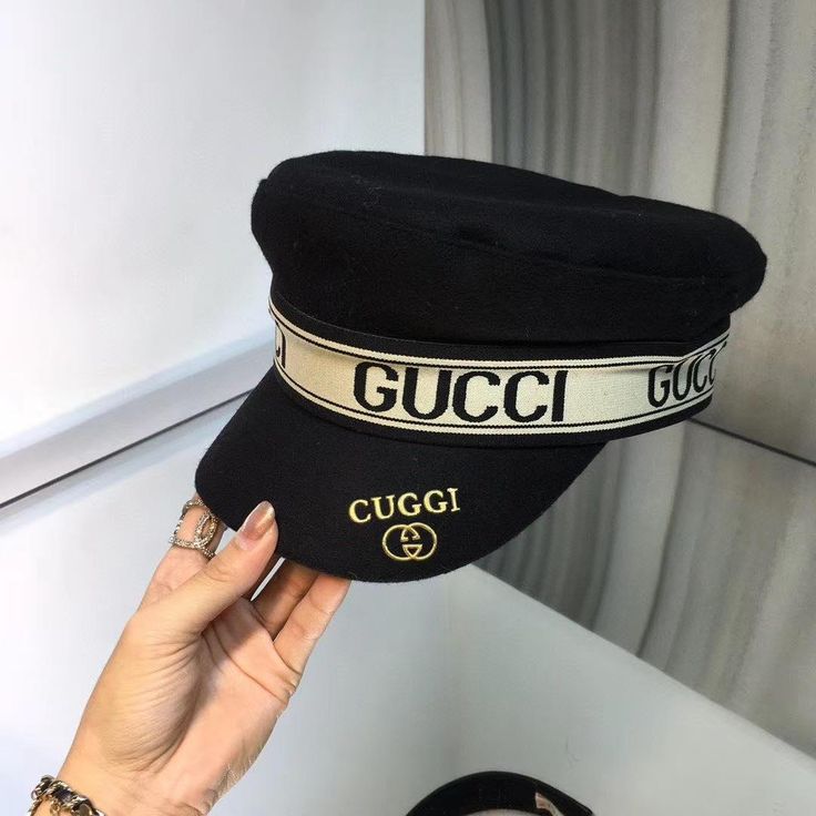 Luxury Hats, Stylish Caps, Trendy Hat, Gucci Hat, Fashion Cap, Trendy Fashion Tops, Royal Outfits, Fancy Hats, Muslimah Fashion Outfits