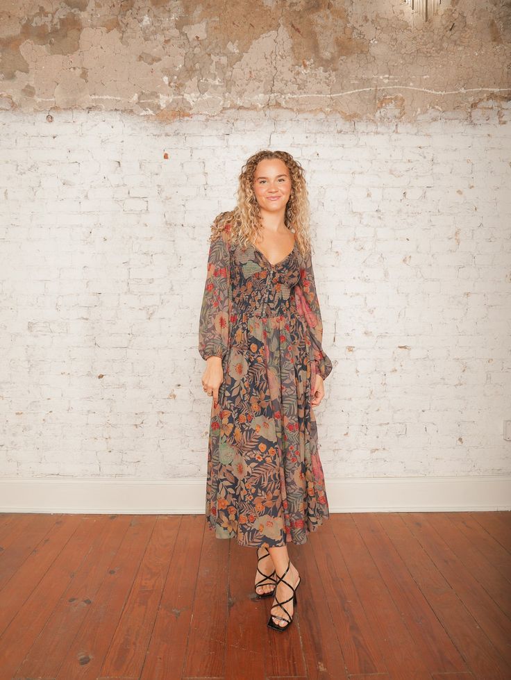 Molly Green - Nadine Blossom Maxi Dress - Casual_Dresses February Wedding Guest Outfit, Casual Dresses With Sleeves, Boho Dress Fall, Long Sleeve Floral Maxi Dress, Twofer Dress, Long Sleeve Smock Dress, Floral Long Sleeve Dress, Quilted Outerwear, Trendy Date Night Outfit