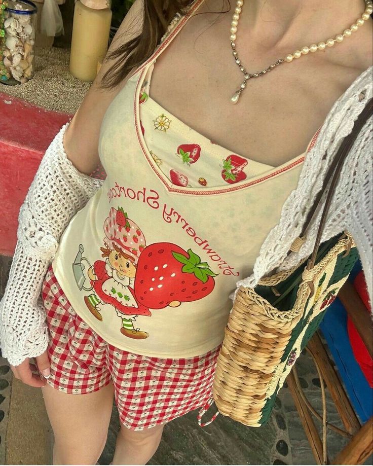 Strawberry Shortcake Outfits, Strawberry Outfit, Mode Inspo, Really Cute Outfits, Dream Clothes, Strawberry Shortcake, Aesthetic Outfits, Strawberries, Aesthetic Clothes