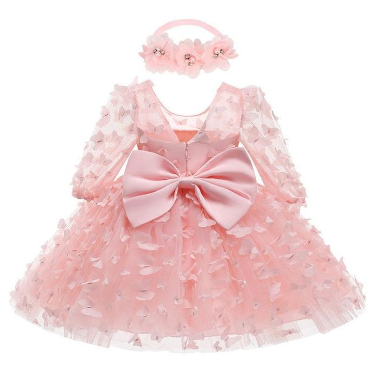 Get 10% Off at Checkout! Free Shipping This Baby Girl Butterfly Tulle Dress is ideal for your special occasions. It features a round neck corset, a big bow, and four layers of lace tulle skirt. Its eye-catching design will make your little princess look and feel like royalty at a great value. Available in different sizes, you'll find the perfect fit for your little one. Lace Baby Dress, Tutu En Tulle, Birthday Princess Dress, Toddler Princess Dress, Birthday Tutu Dress, Baby Girl Princess Dresses, Princess Tutu Dress, Girls Tulle Dress