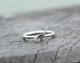 Brunette Outfits, Extremely Loud And Incredibly Close, Dinosaur Ring, Cute Vibe, Dinosaur Jewelry, Fossil Ring, Couples Rings, Handcrafted Silver Jewelry, Dainty Rings