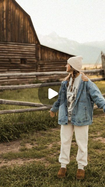 MN + ND WEDDING PHOTO & VIDEO on Instagram: "surreal.

#Tetons #GrandTetons #JacksonHole #Wyoming #Sunset" Wyoming Sunset, Jacksonhole Wyoming, Jackson Hole, Camping Trips, Wyoming, Wedding Photo, Wedding Photos, Camping, Photo And Video