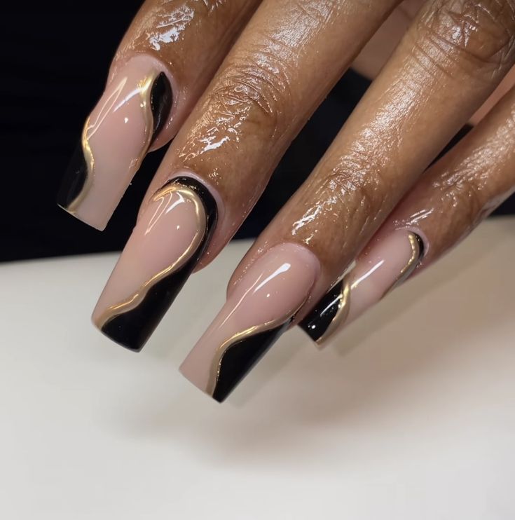 Short Black Gel X Nails, Black And Gold Nails Medium, Black And Gold Dipped Nails, Matt Black And Gold Nails, Black And Gold Nails Black Women, Masquerade Ball Nail Ideas, Black And Gold Prom Nails Acrylic, 30th Birthday Nails Design Black, Black And Gold Acrylic Nails Coffin Long