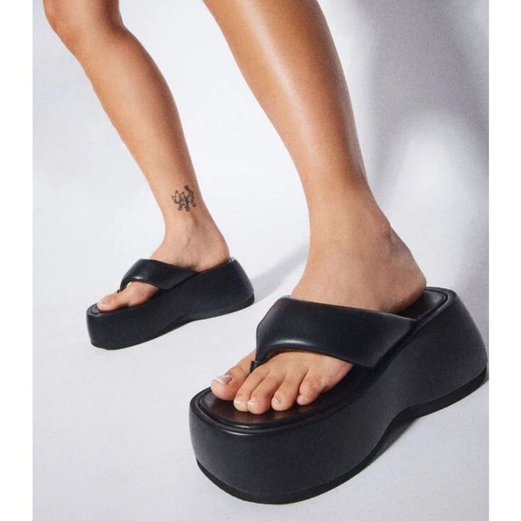 Fits True To Size 3" Heel, 2.25" Platform Synthetic Upper, Synthetic / Leather Lining, Synthetic Size 8.5 New In Box Platform Thong Sandals, Jeffrey Campbell Sandals, Tassel Heels, Grey Sandals, Bow Flats, Peep Toe Sandals, Jeffrey Campbell Shoes, Lace Up Sandals, Suede Sandals