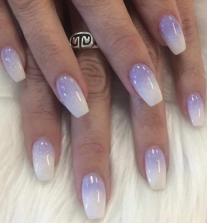 Purple And White Ombre Nails Coffin, Purple With White Tips Nails, Purple And White Ombré Nails, White Nails With Purple Tips, Light Purple Ombré Nails, Light Purple And White Ombre Nails, Purple Nails Ombre Glitter, Purple And Silver Ombre Nails, White And Purple Ombre Nails