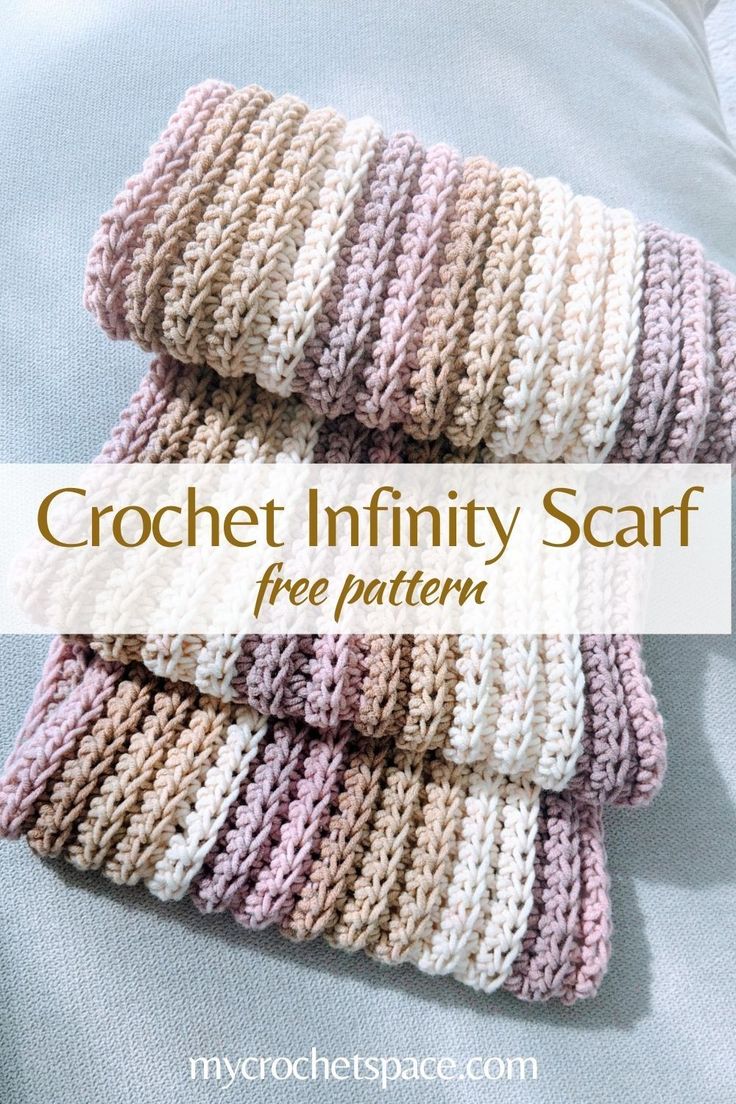 crochet infinity scarf free pattern with text overlay that reads, crochet infinitity scarf free pattern