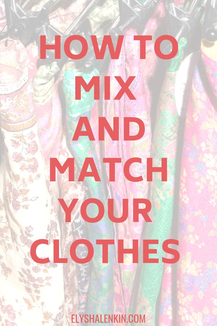 How To Match Outfits, Jewellery Display Cards, Pattern Mixing Outfits, Mixed Prints Outfit, Cards Necklace, Mix And Match Outfits, Clothes Capsule Wardrobe, Wardrobe Challenge, Accessorizing Outfits