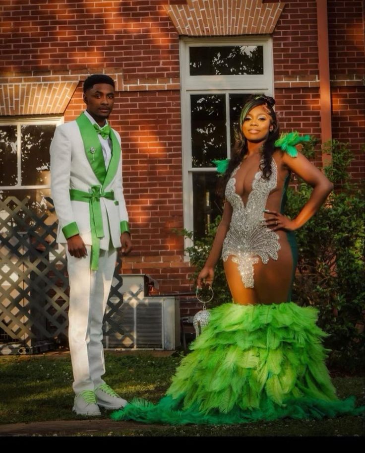 Date Night Couple Outfit, Couples Prom Outfits, Lime Green Prom Dress, Couple Prom Outfits, Lime Green Prom Dresses, Prom Fits, Couples Prom, Couple Prom, Girl Prom