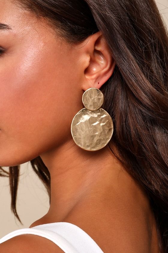 The Lulus Arcata Gold Round Earrings are the perfect way to accessorize your sweet look! These chic, hammered earrings have small gold circle charms that support larger round charms. Post backs. Earrings Measure 2. 25" Long And 1. 5" Wide. 100% Zinc. Imported. Lulus | Arcata Gold Round Earrings. Gold Disc Earrings, Chic Hammered Metal Earrings, Gold Round Earrings, Hammered Earrings, Hammered Gold, Silver Christmas, Accessories Jewelry Earrings, Large Earrings, Round Earrings