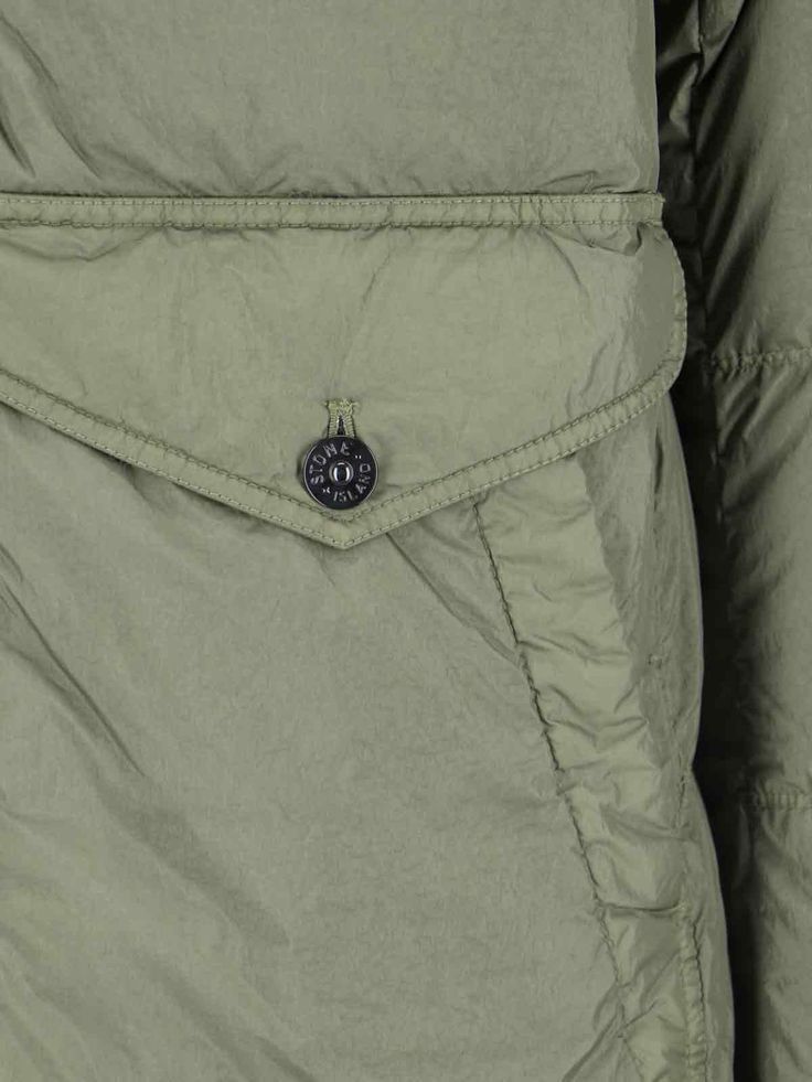 100% Polyamide Fabric 2:, 80% Duck Down, 20% Duck Feather Stone Island Logo, Island Logo, Compass Logo, Wang Dress, Barbour Steve Mcqueen, Expensive Handbags, Gucci Hat, Duck Feather, Zegna Shoes