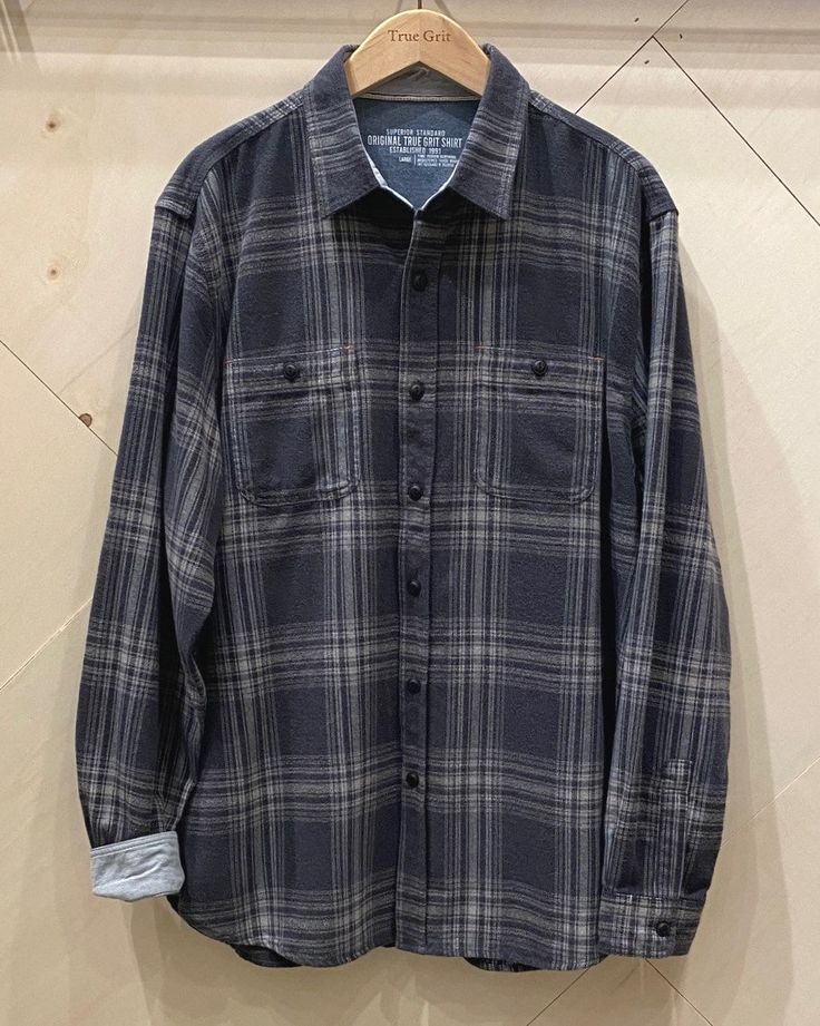 Elevate your wardrobe with the True Grit Men's Alta Plaid Shirt! Crafted from soft flannel and featuring a bold black plaid pattern, this long-sleeved shirt offers both comfort and style. Perfect for any occasion, it's a must-have for any fashion-forward man. Flannel Aesthetic, Masculine Shirts, Paper Face, Grunge Flannel, Outfit Reference, Bing Bong, Black Flannel, True Grit, Plaid Shirts