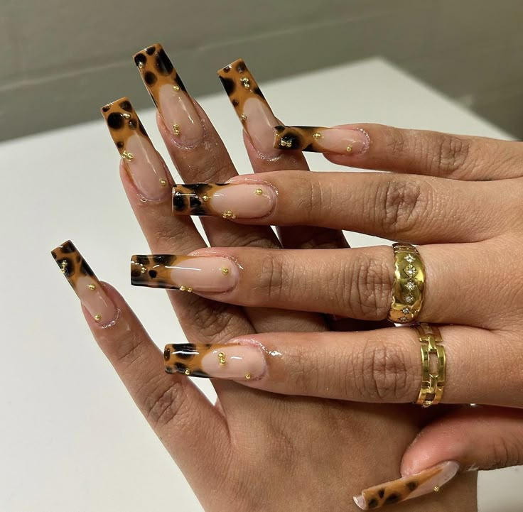 Fake Nails Long, Long Press On Nails, Cheetah Nails, Easy Nails, French Nail Designs, Seasonal Nails, Leopard Nails, Fall Acrylic Nails, Nail Forms