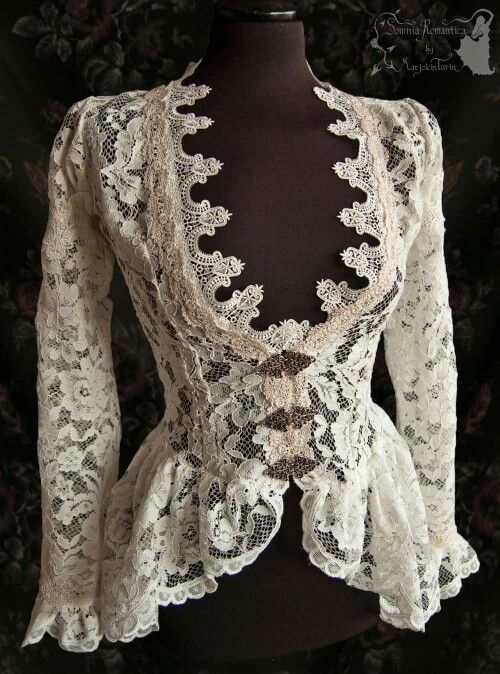 ... Romantic Blouses, Bohol, Embroidered Trim, Lace Jacket, Dress Form, Fantasy Fashion, Historical Clothing, Turin, Historical Fashion