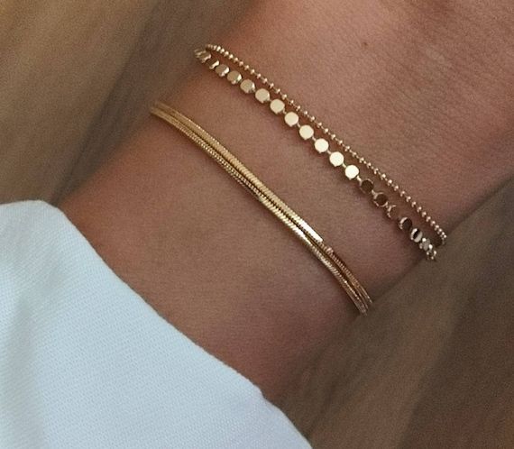 Delicate Gold Bracelet, Gold Bracelets Stacked, Single Bracelet, Pretty Jewelry Necklaces, Permanent Jewelry, Bracelet Stacking, Bracelet Minimalist, Luxe Jewelry, Minimalist Studs