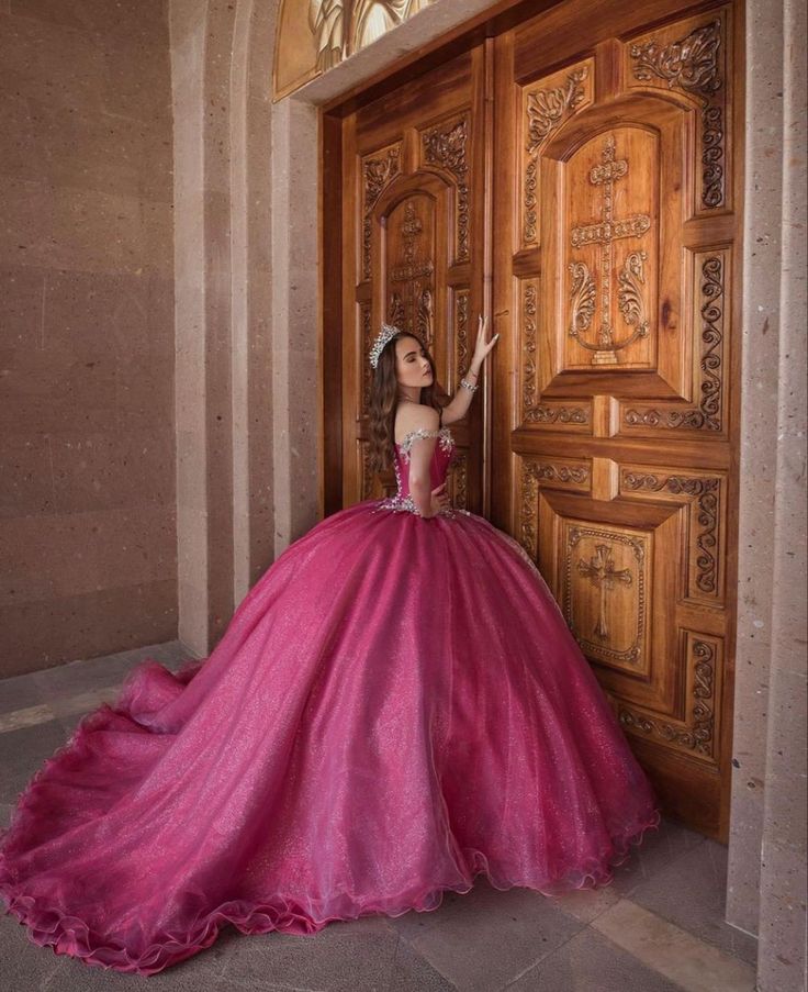 Red And Pink Quince Dress, Pink Gown With Long Train For Debutante Ball, Dark Pink Quinceanera Dresses, Pink Quinceanera Dress With Sweep Train For Debutante Ball, Quinceanera Pink Theme, Gown For Debut, Quincenera Dresses Magenta, Hot Pink Quinceanera Dresses, Pink Sweet 16 Dress