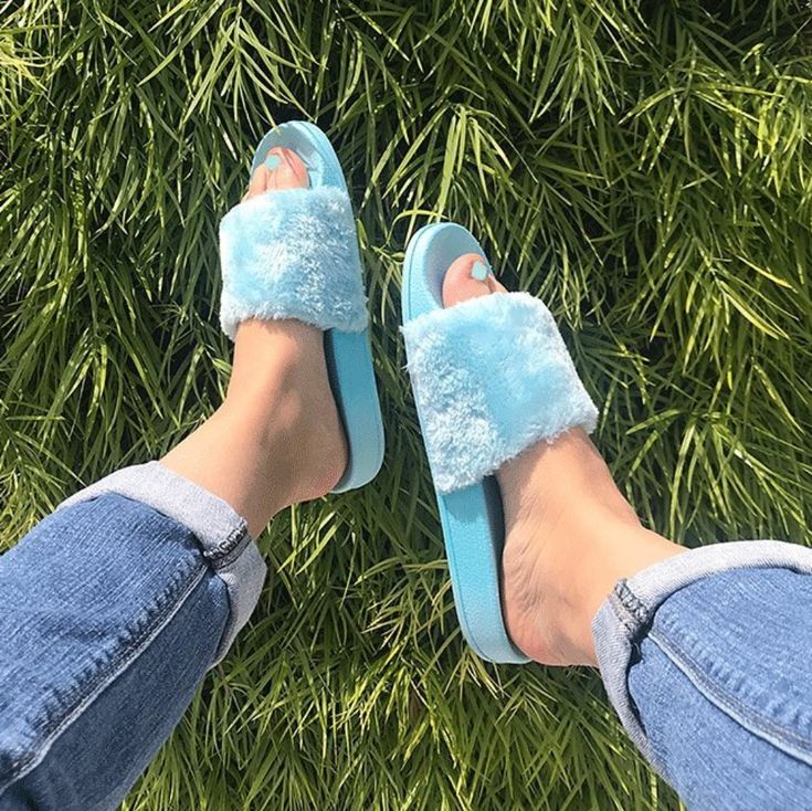 The Perfect Pair Of Sandals To Keep The Fur Trend Going! It Features A Vegan Fur Upper, Vegan Leather Contrast And Cushioned Insoles. Wear Them To Lounge Around In Or Run Errands, Either Way They Compliment Every Look. Vegan Fur Baby Blue Color True Size Blue Round Toe Slippers For Spring, Blue Non-slip Open Toe Slippers, Blue Slide Slippers For Spring, Blue Round Toe Slippers For Summer, Blue Flat Slippers For Spring, Blue Open Toe Synthetic Slippers, Light Blue Flat Flip Flops For Summer, Blue Slippers For Spring Vacation, Blue Synthetic Slippers For Spring