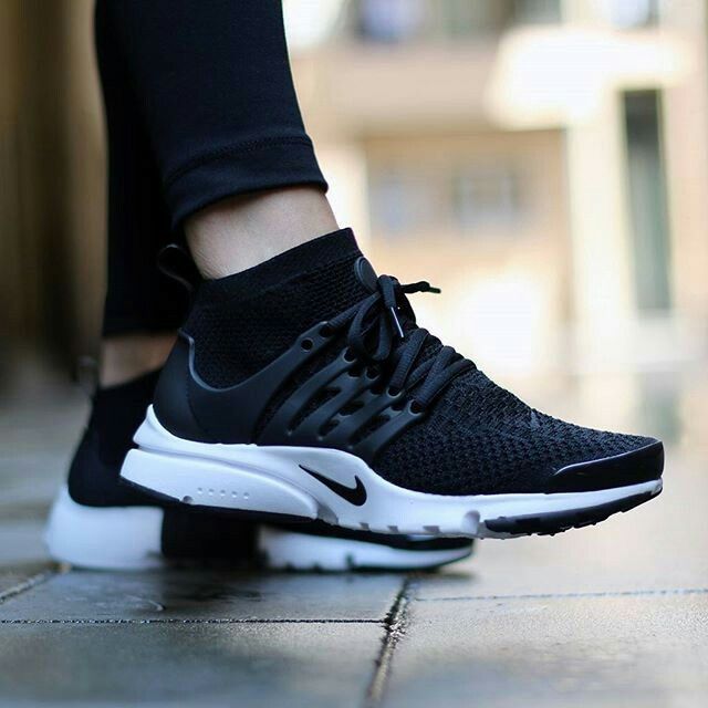 Tennis Nike, Sneakers Nike Air Max, Mens Footwear, Air Presto, Nike Air Presto, Nike Tennis, Air Max Sneakers, Me Too Shoes, Nike Air Max