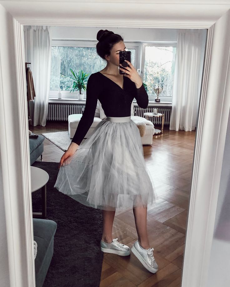 Panama Fashion, Summer Outfits Edgy, Lounge Fashion, Tulle Skirts Outfit, Dress And Sneakers Outfit, Casual Cotton Dress, Outfits Fo, Boho Summer Outfits, Long Skirts For Women