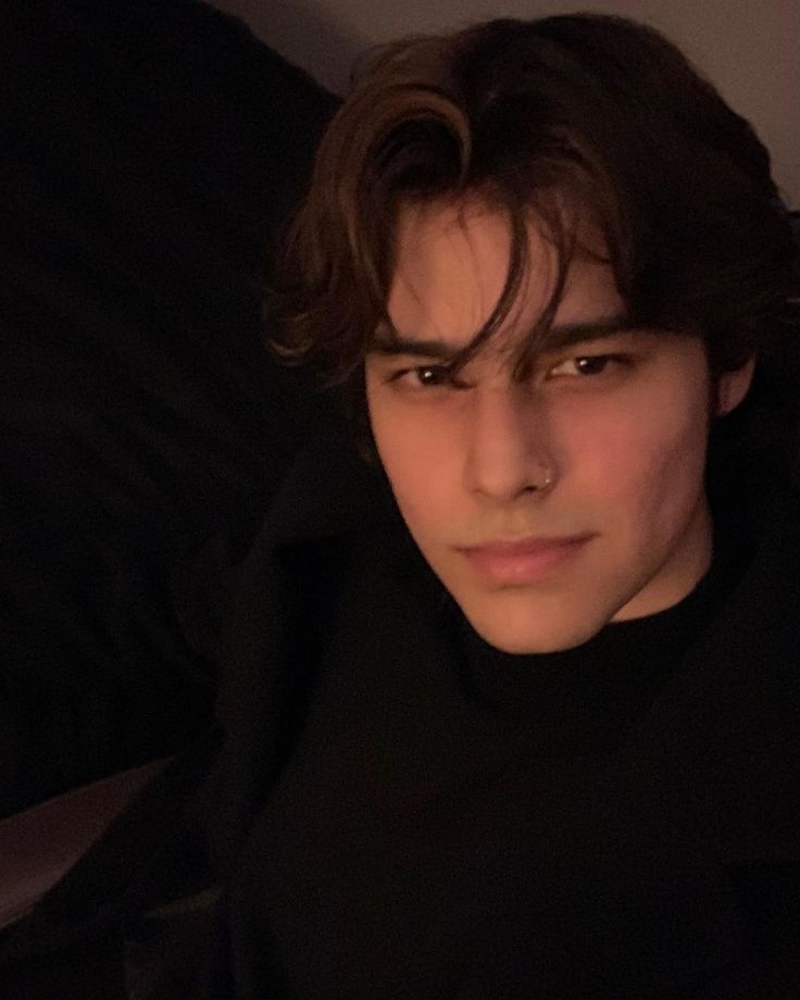 @johnncarti’s Instagram photo Brown Hair Brown Eyes Guy, Brown Hair And Grey Eyes, Brown Hair Male, Guys With Black Hair, Brown Hair Boy, Brown Eye Boys, Brown Eyes Black Hair, Brown Hair Men, Brown Hair Brown Eyes