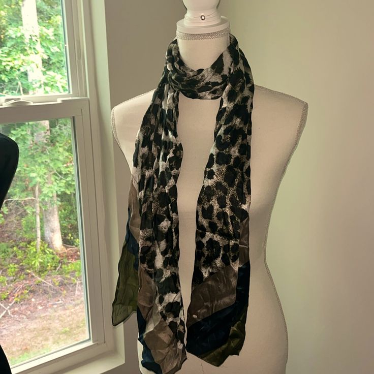 Absolutely Gorgeous, Leopard Print Silk Scarf, The Military, Green, Mixed With Hues Of Black Tan And Cream Makes This An Absolute Statement Piece. Vince Leather Jacket, Cheetah Print Outfits, Scarf Trends, Beer Poster, Leopard Print Scarf, Boucle Jacket, Fire Fits, Printed Silk Scarf, Striped Scarves