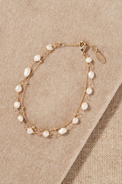 Formal Adjustable Pearl Chain Bracelet, Elegant Metal Chain Bracelet With Pearl, Elegant Adjustable Pearl Chain Bracelet, Formal Pearl Charm Chain Bracelet, Adjustable Metal Pearl Chain Bracelet, Adjustable Pearl Chain Bracelet For Formal Occasions, Adjustable Formal Pearl Bracelet, Formal Adjustable Pearl Bracelet, Adjustable Gold Metal Pearl Bracelet