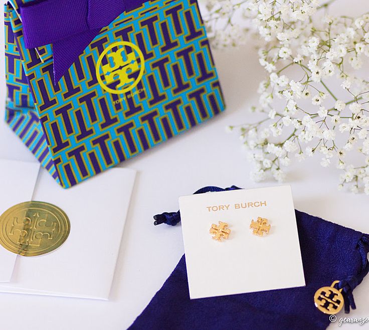 Tory Burch Logos Stud Earrings Blog Review Tori Burch, Product Review, Tory Burch, Stud Earrings, ? Logo, Closet, Logos