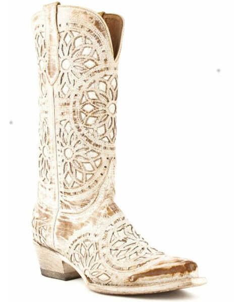 Ferrini Women's Mandala Western Boots - Snip Toe, Brown Wedding Cowboy Boots For Bride, Brown Boots Fashion, Boot Barn, Western Style Boots, Special Dresses, Brown Heels, Toe Boots, Soft Brown, White Boots