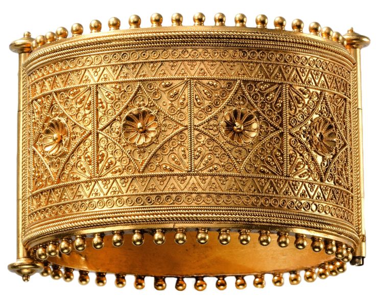 Etruscan gold bracelet Imperiul Roman, Etruscan Jewelry, Ancient Jewels, Ancient Jewellery, Jewelry Advice, Historical Jewellery, Bangles Jewelry Designs, Gold Bangles Design, Ancient Jewelry