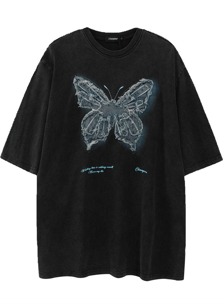 ❤︎ American Retro Butterfly Ergain Broy Dary Oversized T -shirt❤︎            Unit (cm) Length bust shoulder width Sleeve Length   S 70 116 52 20   M 72 120 54 21   L 74 124 56 22   XL 76 128 58 23 Baggy Shirts For Women, Shadow Butterfly, Big Shirts, Tomboy Shirts, Baggy Shirts, Silly Clothes, Retro Butterfly, Butterfly White, Baggy Tops