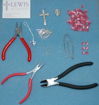 How to Make a Rosary : 7 Steps (with Pictures) - Instructables Diy Rosary Necklace, Make A Rosary, Rosary Making, Rosary Jewelry, Bead Rosary, Catholic Crafts, Delicate Gold Necklace, Holy Rosary, Catholic Jewelry