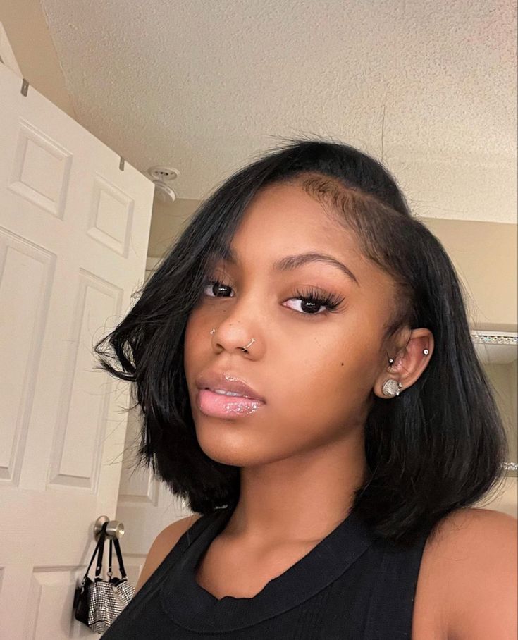 Natural Hair Bob Cut, Flat Iron Natural Hair, Natural Hair Bob, Pressed Natural Hair, Silk Press Natural Hair, Short Hair Black, Quick Natural Hair Styles, Hair Twist Styles, Short Straight Hair